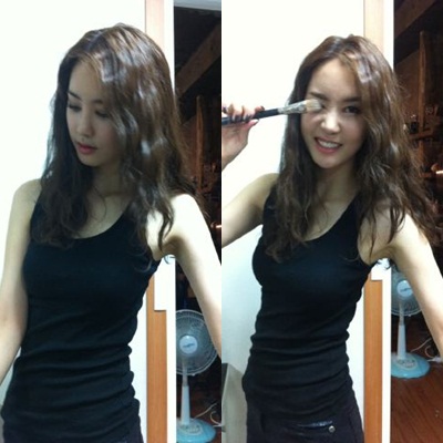 صورة خصر Lee Da Hae النحيل يثير اهتمام مستخدمي الإنترنت