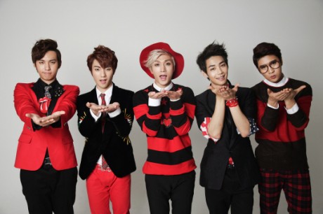 صورة CHAOS أصدروا الفيديو الموسيقي لأغنية Kiss Kiss