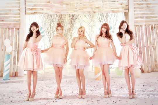 صورة فرقة الفتيات الجديدة Berry Good أصدرن فيديو كليب أغنية ترسيمهن Love Letter