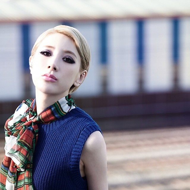 صورة المغنية سيو إن يونغ أصدرت الفيديو التشويقي لأغنيتها القادمة Remember