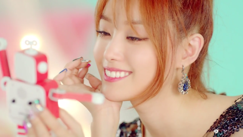 صورة جي إيون من فرقة سيكريت أصدرت الفيديو كليب الخاص بأغنيتها الجديدة 25