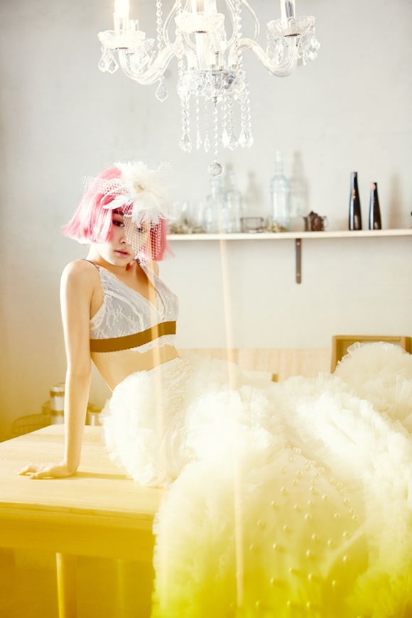 صورة نيكول أصدرت ألبومها المنفرد + فيديو كليب أغنيتها الرئيسية MAMA