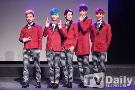 صورة الضحية التي اتهمت واحد من أعضاء فرقة زيست باغتصابها هي آيدول أيضًا