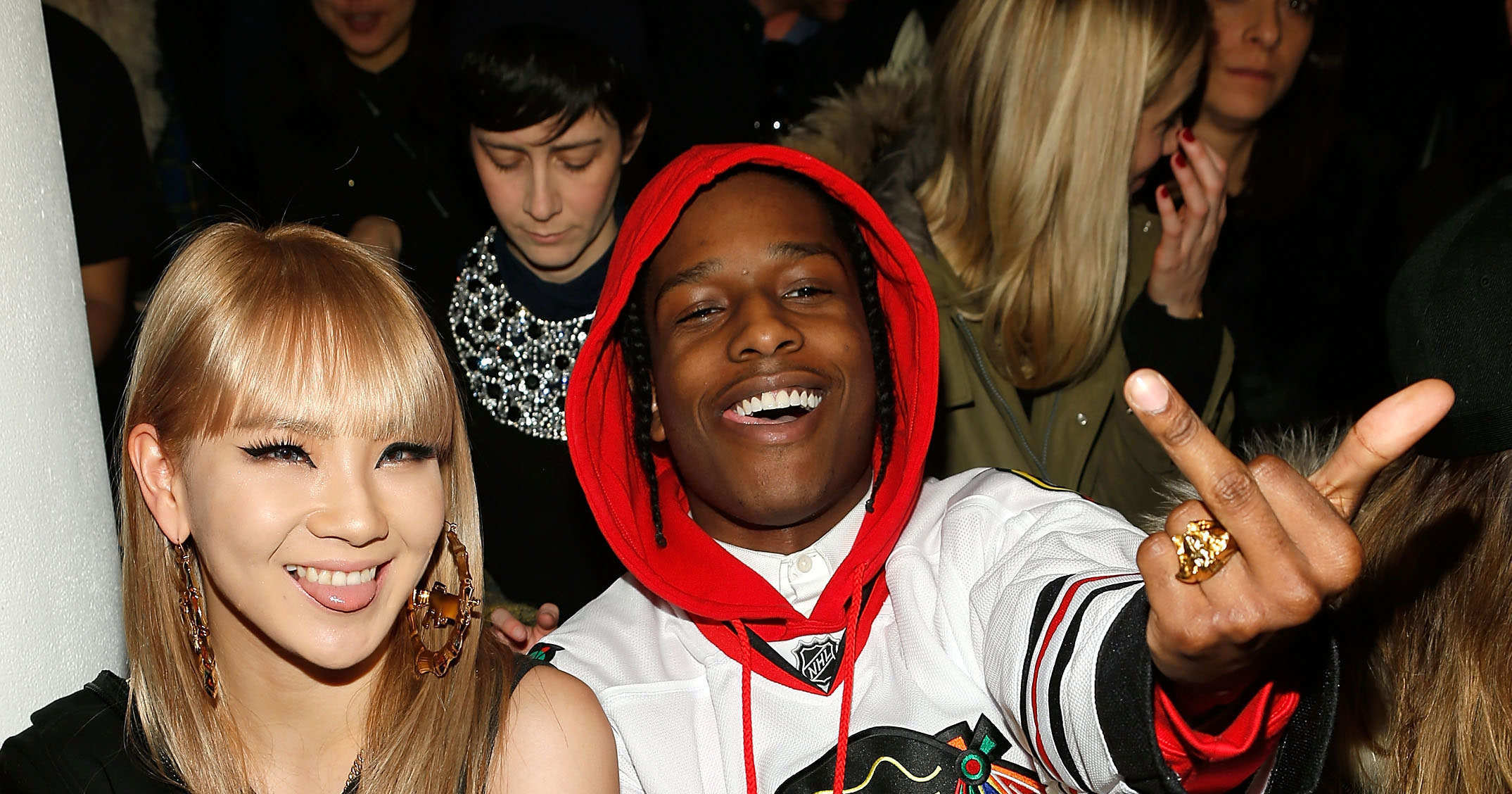 صورة أشهر ١٧ صورة شخصية لنجوم الكيبوب مع مشاهير الغرب