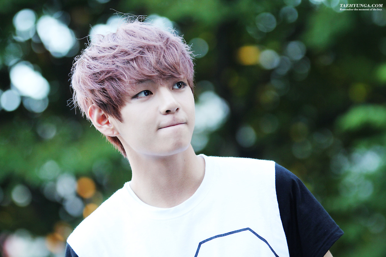 صورة تعليقات مستخدمي الإنترنت على رد عضو بانقتان ڤـي على مزاعم السخرية من بيغ بانغ