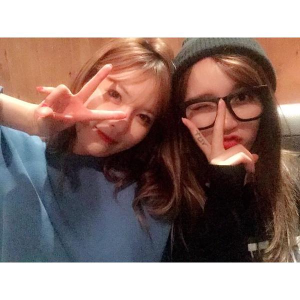 صورة [تعليقات مستخدمي الإنترنت] جيا تحتفل بعيد ميلاد هيونا