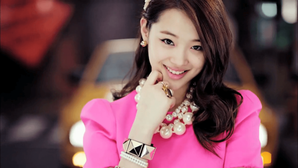 صورة معجبة سابقة لـ سولي تدّعي بأنها تملك معلومات عن سولي وعن كراهيتها لفرقة fx