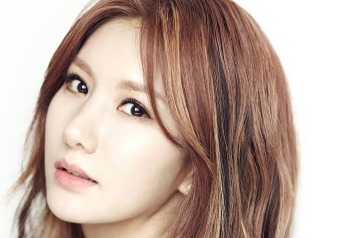 صورة جونغ آه “تخرجت” من فرقة آفتر سكول بعد انتهاء عقدها مع الوكالة