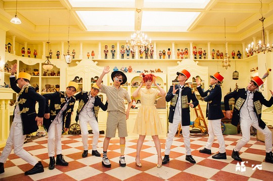 صورة [رأي مستخدمي الإنترنت] الأخوان آكمو يواصلان تلقي المديح على أحدث إصدار لهما!