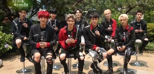 صورة إكسو يقولون أنهم أصبحوا أقرب بكثير من بعض الآن مقارنةً بوقت الترسيم