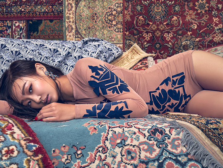 صورة [الآراء] هيورين أكّدت عودتها بألبوم منفرد هذا الشهر