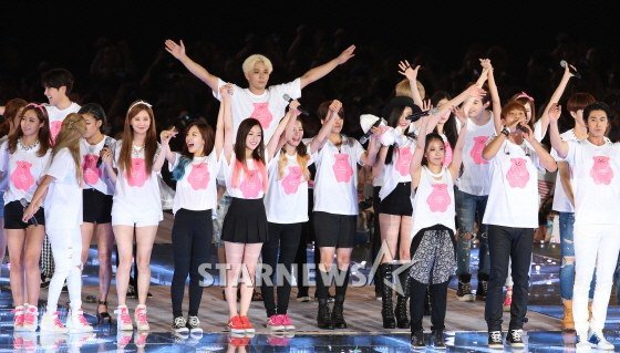 صورة [الآراء] SM تخطط لرحلة إلى هاواي لفنانيها والمعجبون قلقون من ظهور فضائح مواعدة محتملة؟