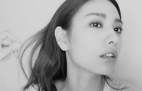 صورة رأي مستخدمي الإنترنت في جمال نانا الخارق من أحدث سيلفي لها