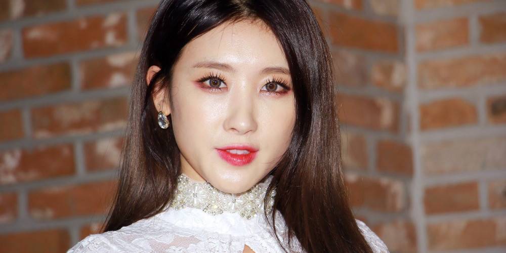 صورة [الآراء] هيونا غادرت رسميا فرقة ناين ميوزس