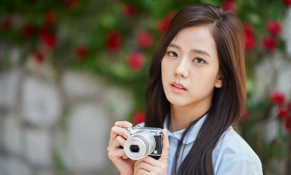 صورة الشخصية الحقيقية لجيسو من بلاك بينك كُشفت عن طريق زملاء دراستها القدامى