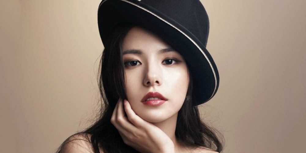 صورة مين هيورين قررت عدم تجديد عقدها مع وكالة JYP الترفيهية