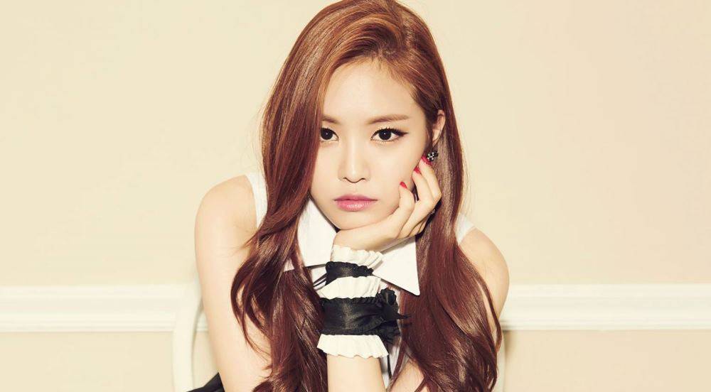 صورة [الآراء] نايون من آي بينك قامت بالرد على التعليقات الكارهة تجاه أختها