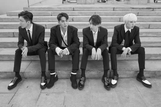 صورة تأثير وينر كان إيجابي جدا على القيمة السوقية لوكالة YG الترفيهية