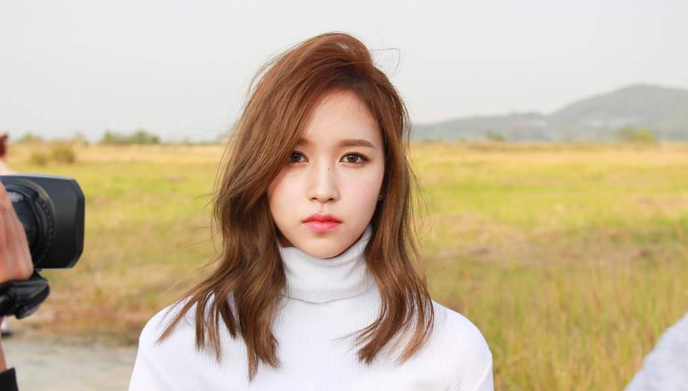 صورة مينا تلقت تهديدات بالقتل ووكالة JYP توعدت باتّخاذ اجراءات قانونية صارمة