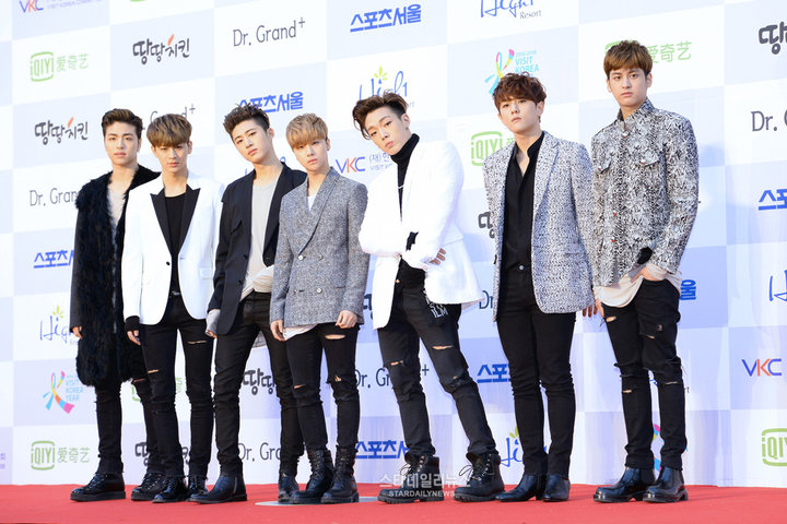 صورة [الآراء] المعجبين جمعوا أدلة تُثبت أن آيكون فرقة تحترم النساء