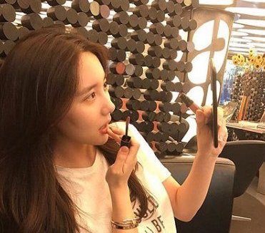 صورة [الآراء] المتدربة هان سيو هي اعترفت أنها تعشق الاهتمام