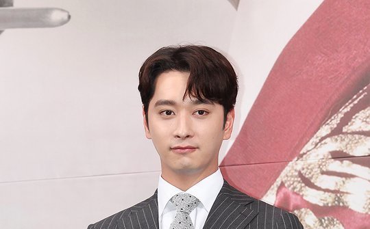 صورة [الآراء] تشانسونغ من 2PM أبدى رأيه في حادثة التنمّر الوحشي الذي تعرّضت له طالبة المتوسطة