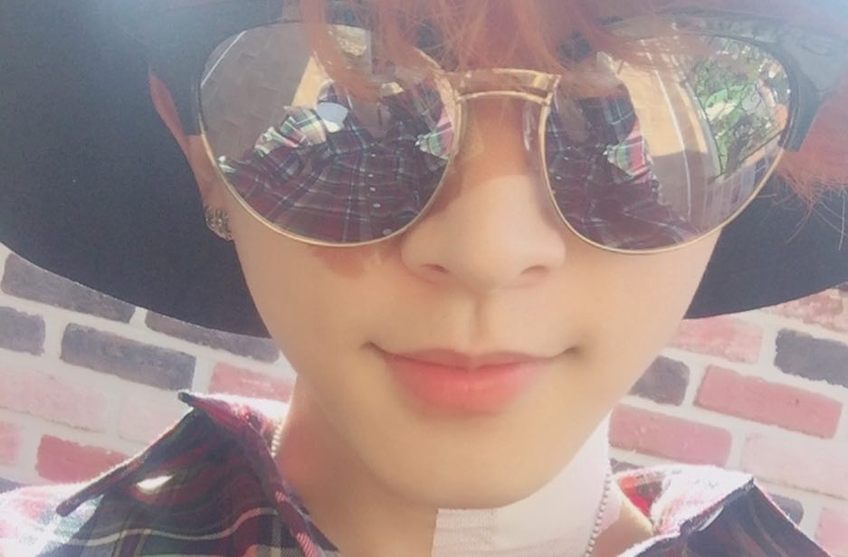 صورة كيسوب طمأن المعجبين برفعه لسيلفي بعد الحادثة التي تسببت له بحروق من الدرجة الثانية