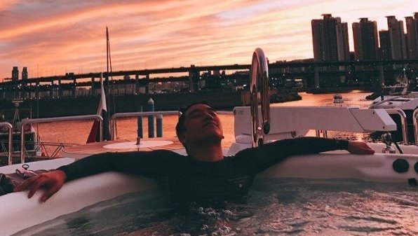 صورة رأي مستخدمي الإنترنت في استمتاع سينغري بآخر أيام الصيف