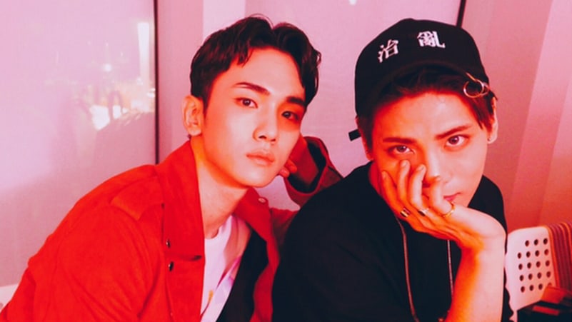 صورة كي من شايني كتب رسالة خطية لـ جونغهيون