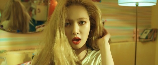 صورة رأي مستخدمي الإنترنت في عودة هيونا بأغنية Lip & Hip