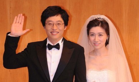 صورة [الآراء] يو جاي سوك أعلن بأن زوجته حامل بطفلهما الثاني