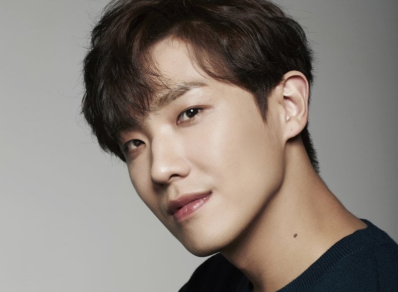 صورة وكالة لي جون كشفوا بأن الممثل يعاني من اضطراب الهلع