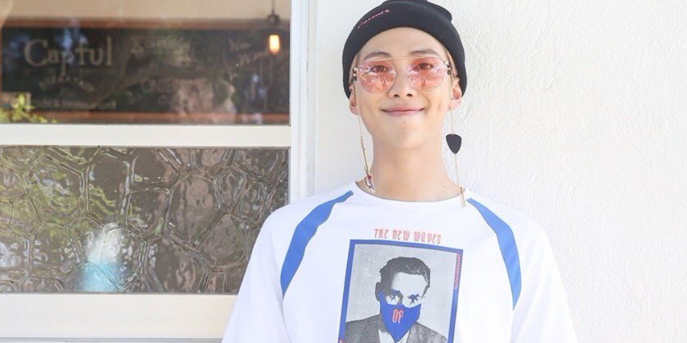 صورة قائد فرقة بانقتان RM طمأن المعجبين على صحته بعد العملية