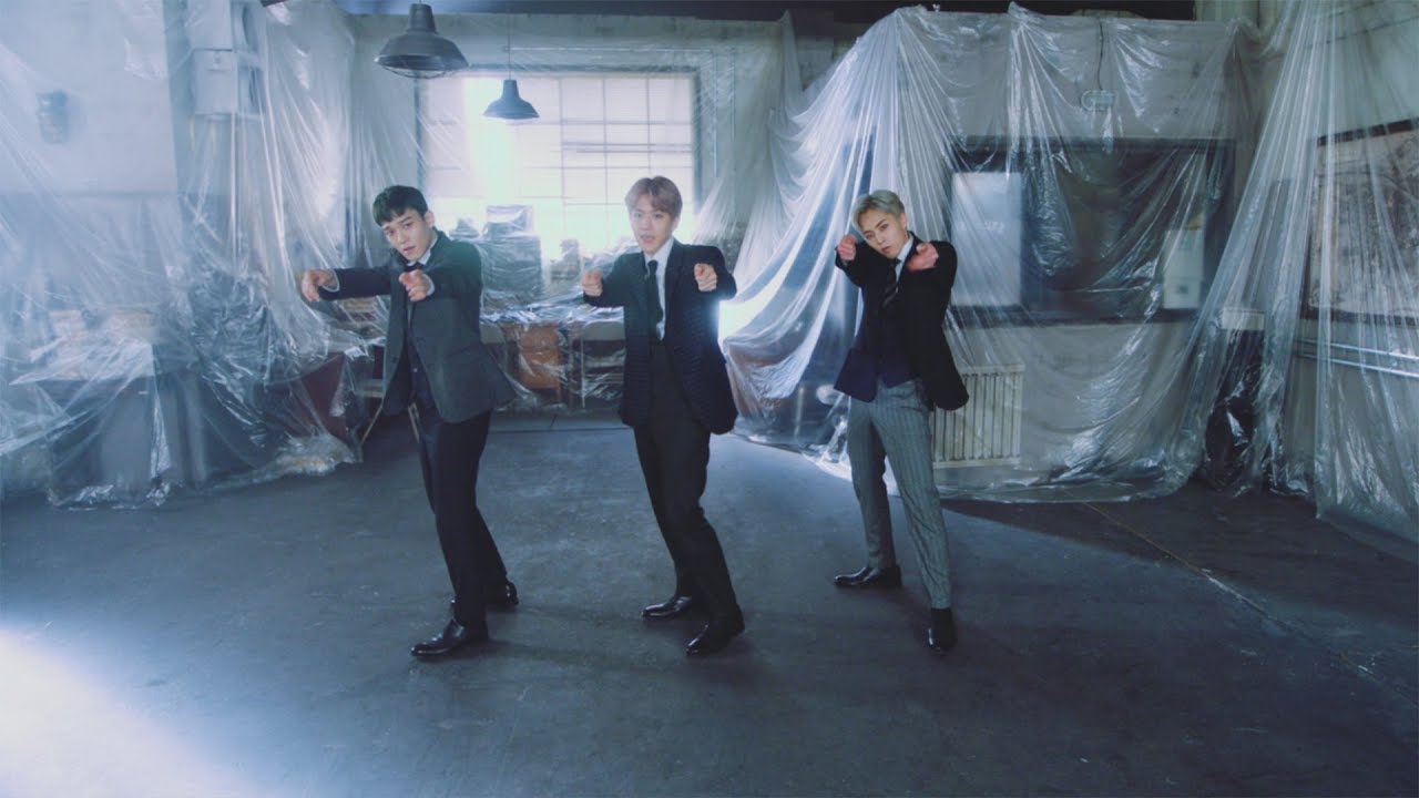 صورة وحدة إكسو الفرعية EXO-CBX أصدروا فيديو كليب أغنيتهم اليابانية “هورولولو”