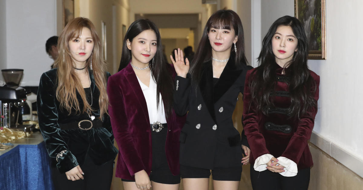 صورة رأي مستخدمي الإنترنت في إزالة القنوات الكورية الشمالية لآداء ريد فيلفيت من البث