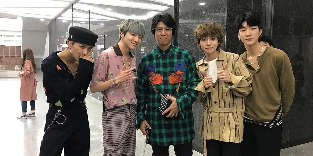 صورة معجبو وينر غاضبون بعد أن اكتشفوا أن YG هم من منعوا إصدار أغنيتهم التي أدوها على برنامج “شوقرمان”