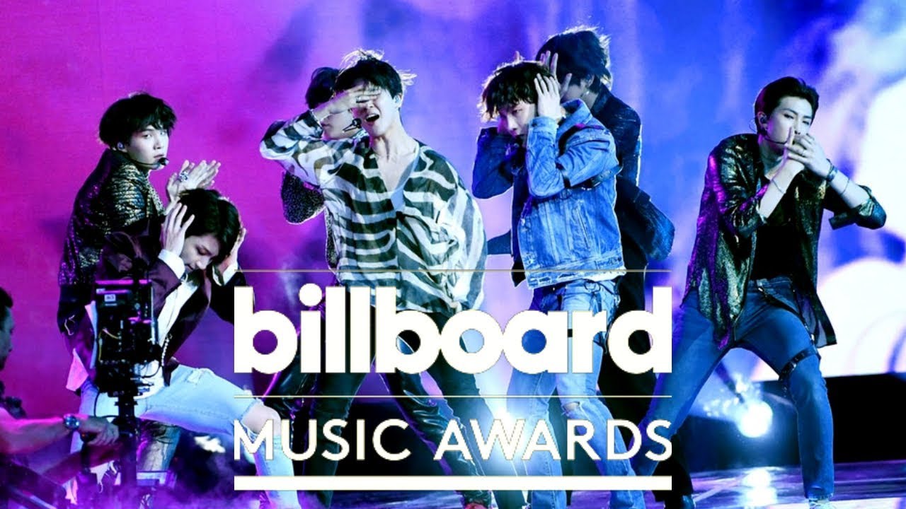 صورة [فيديو] شاهدوا آداء بانقتان لأغنية Fake Love في حفل توزيع جوائز بيلبورد الموسيقية ٢٠١٨