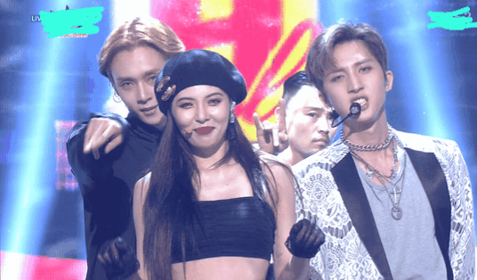 صورة [الآراء] إيداون جذب الاهتمام بردة فعله اللطيفة على غلطة هيونا في الميوزك بانك