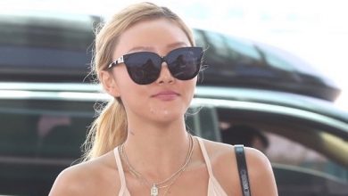 صورة [الآراء] هواسا جذبت الاهتمام بأحدث إطلالة لها في المطار