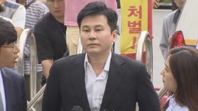 صورة يانغ هيون سوك أتم جلسة التحقيقات الثانية والتي استغرقت 14 ساعة كاملة