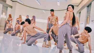 صورة [الآراء] هواسا حولت حتى السراويل الرمادية الفضفاضة إلى ترند مثير بجاذبيتها