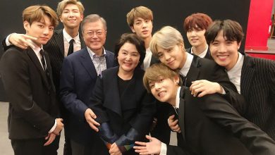 صورة رئيس كوريا الجنوبية “مون جاي إن” هنّأ بانقتان على إنجازهم التاريخي بتصدّرهم المركز الأول على مخطط بيلبورد هوت ١٠٠